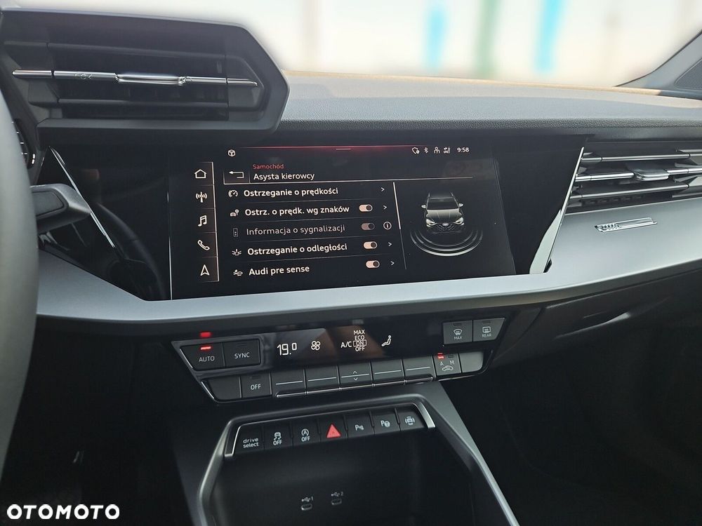 Audi A3 Sportback 35 TFSI mHEV S tronic - 20