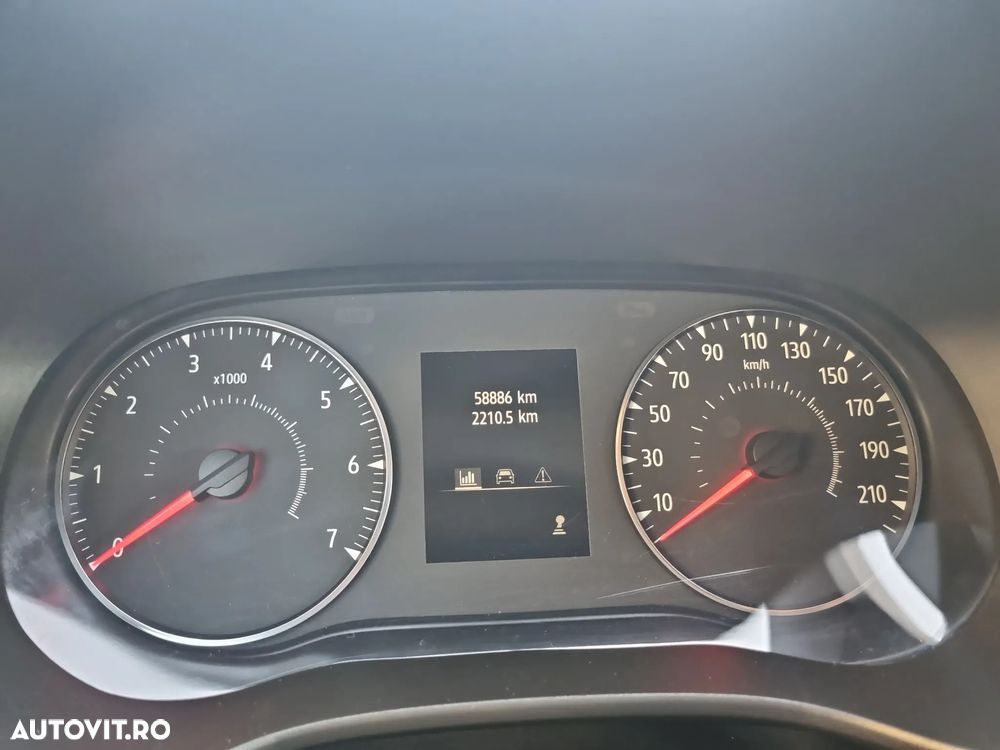 Dacia Sandero Stepway TCe 90 MT6 Comfort - 11