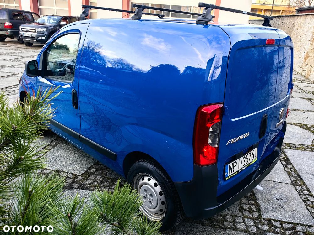Fiat Fiorino Kombi 8V Base - 6