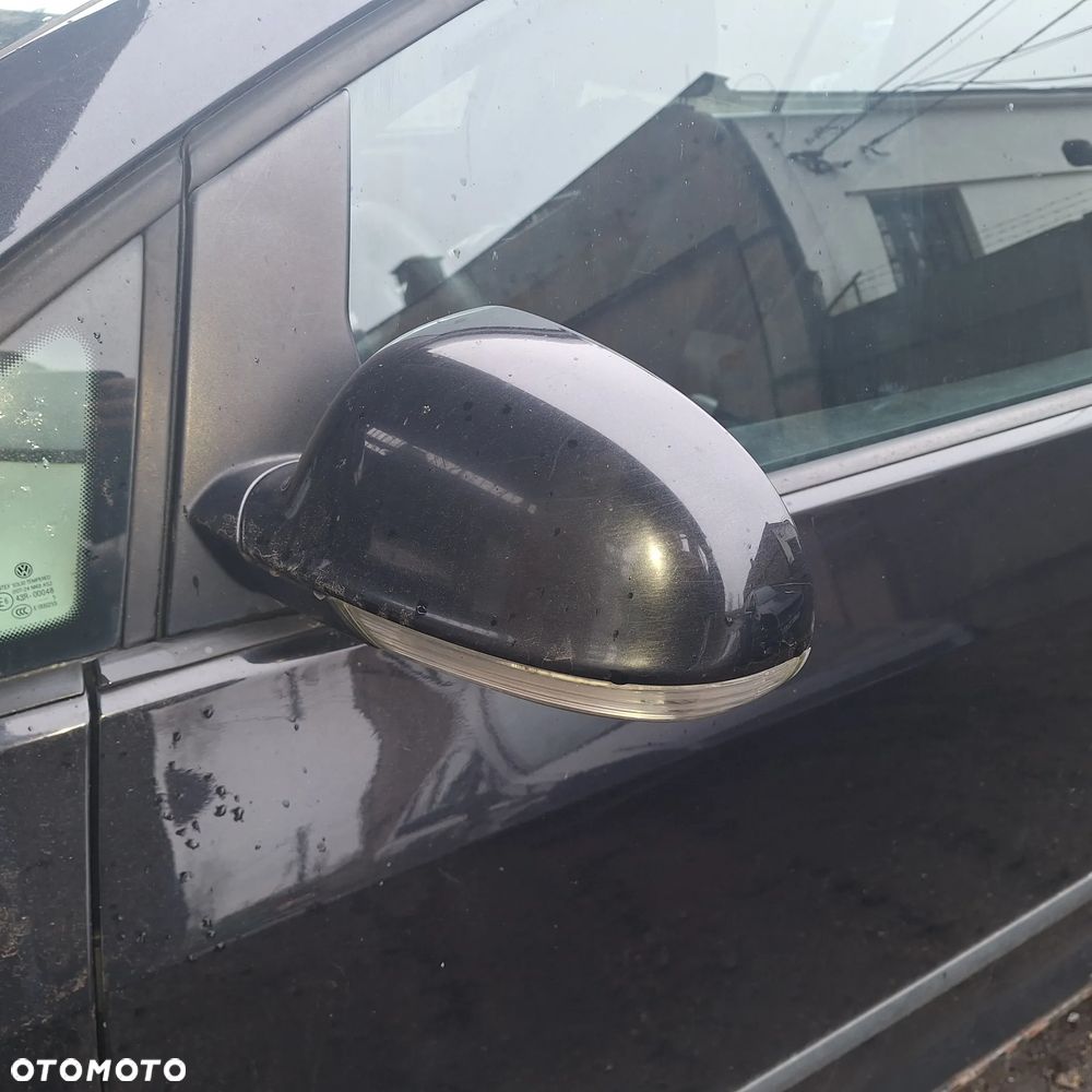 LUSTERKO LEWE GOLF V PLUS CZARNE LC9Z - 1