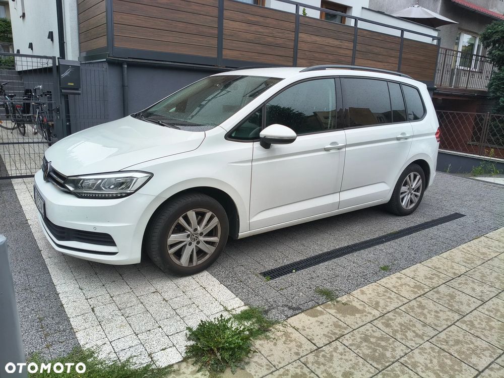 Volkswagen Touran 2020 photo 3