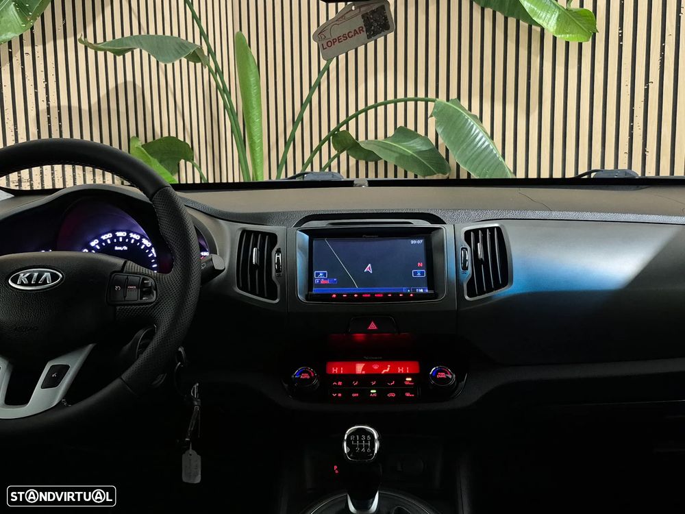 Kia Sportage 1.6 GDI ISG LX - 9