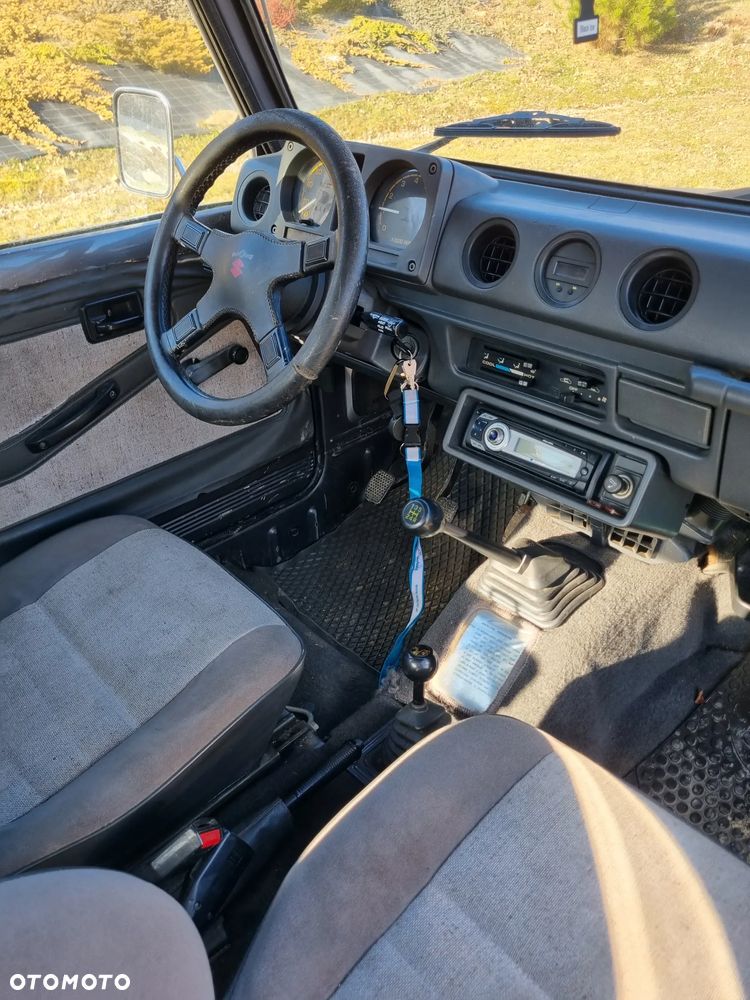 Suzuki Samurai - 7