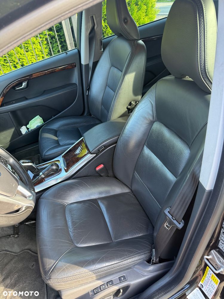 Volvo XC 70 T6 AWD Dynamic Momentum - 7