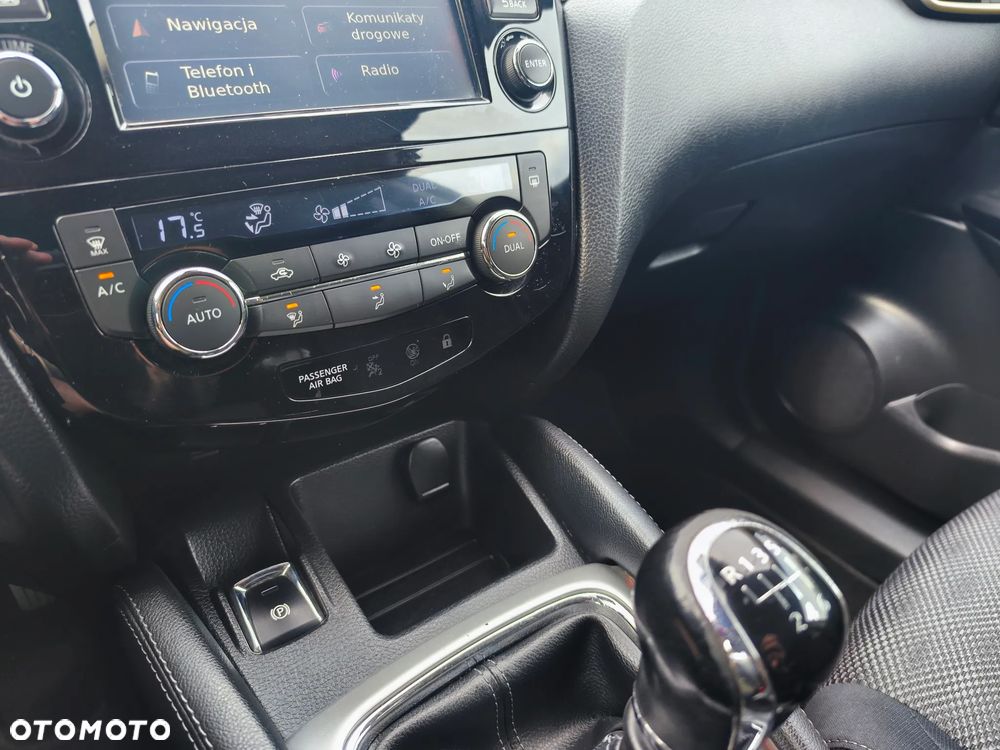 Nissan Qashqai 1.5 dCi N-Connecta - 12