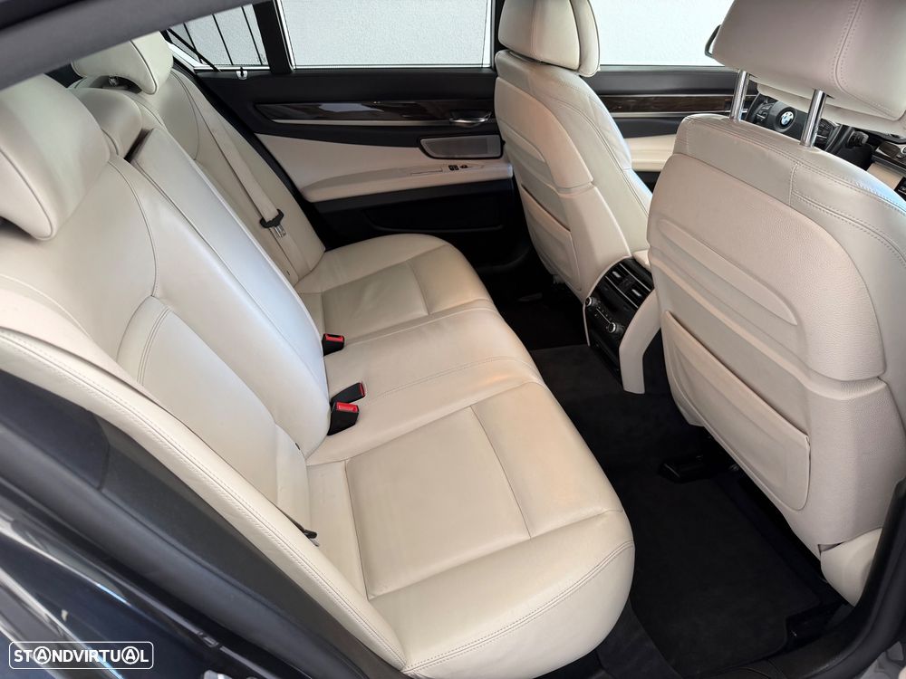BMW 740 d - 52