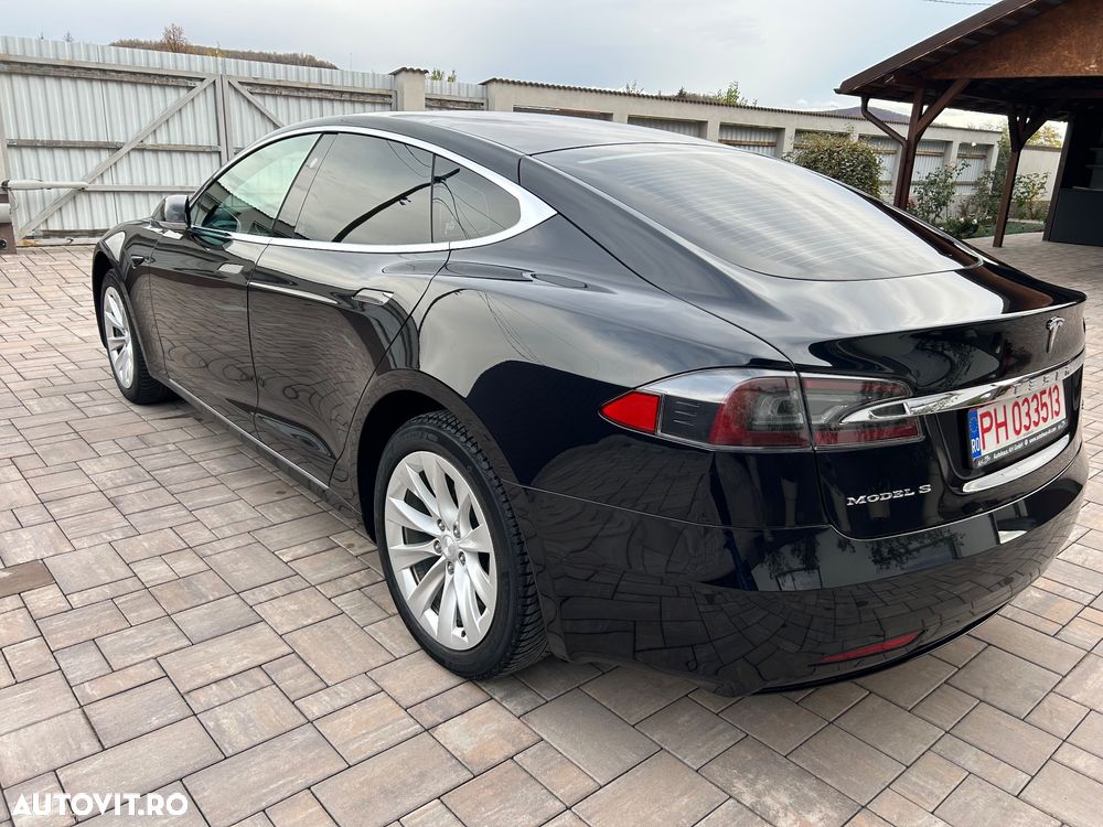 Tesla Model S 85D Allradantrieb Performance - 26