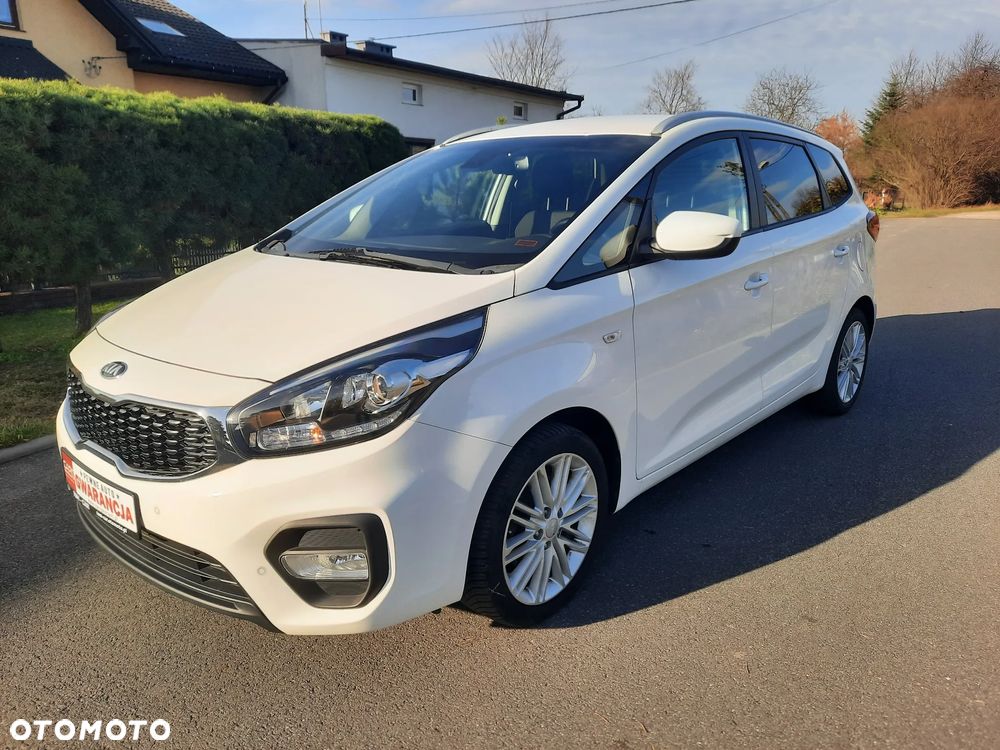 Kia Carens 1.6 GDI L 7os - 15