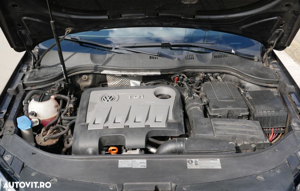 Volkswagen Passat - 29
