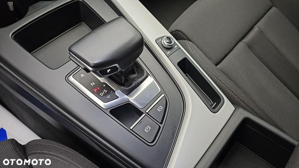 Audi A4 Limousine 35 TFSI S tronic - 18