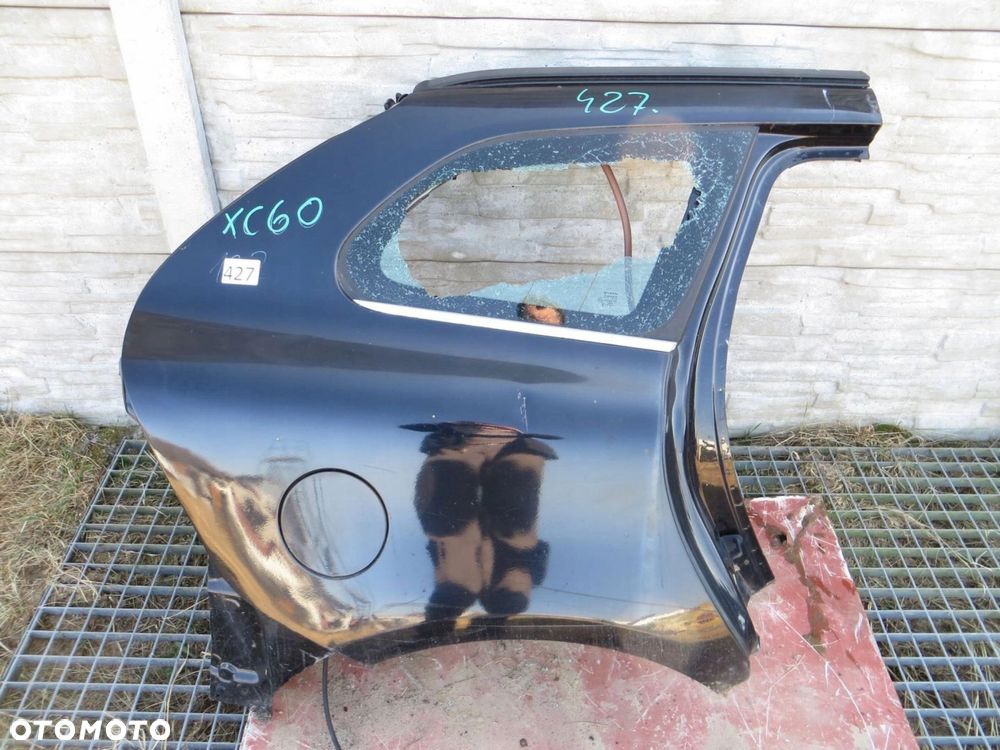VOLVO XC60 BŁOTNIK ĆWIARTKA PRAWA TYŁ 08-13 - 1