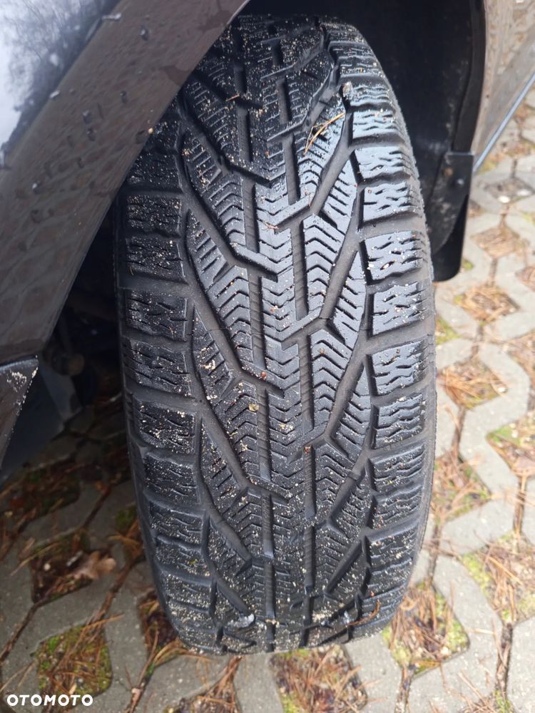 Volkswagen Touran 1.9 TDI DSG - 7