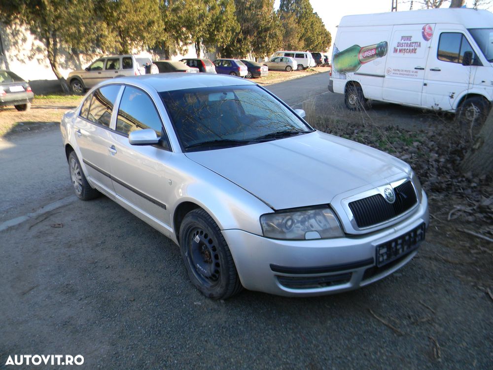 Dezmembrari  Skoda SUPERB 1 (3U)  2001  > 2008 1.9 TDI Motorina - 6