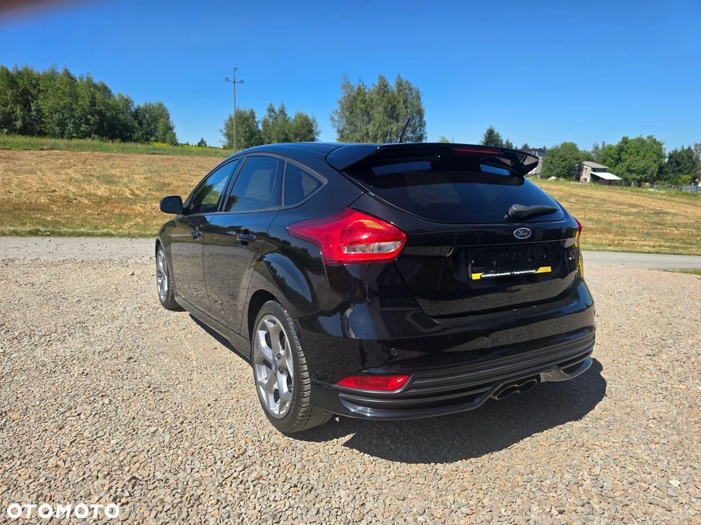 Ford Focus 2.0 EcoBoost ST mit Leder-Exclusiv-Paket - 7