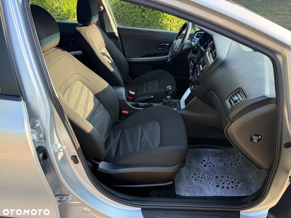 Kia Ceed 1.6 CRDi M - 36
