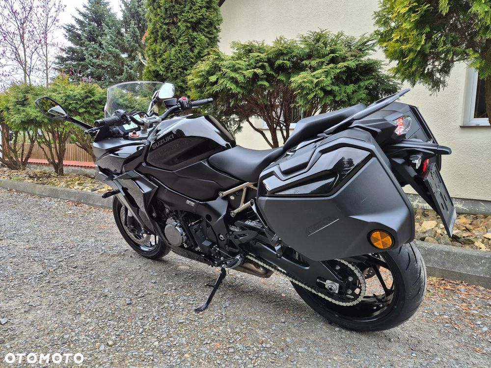 Suzuki GSX 1000 - 29