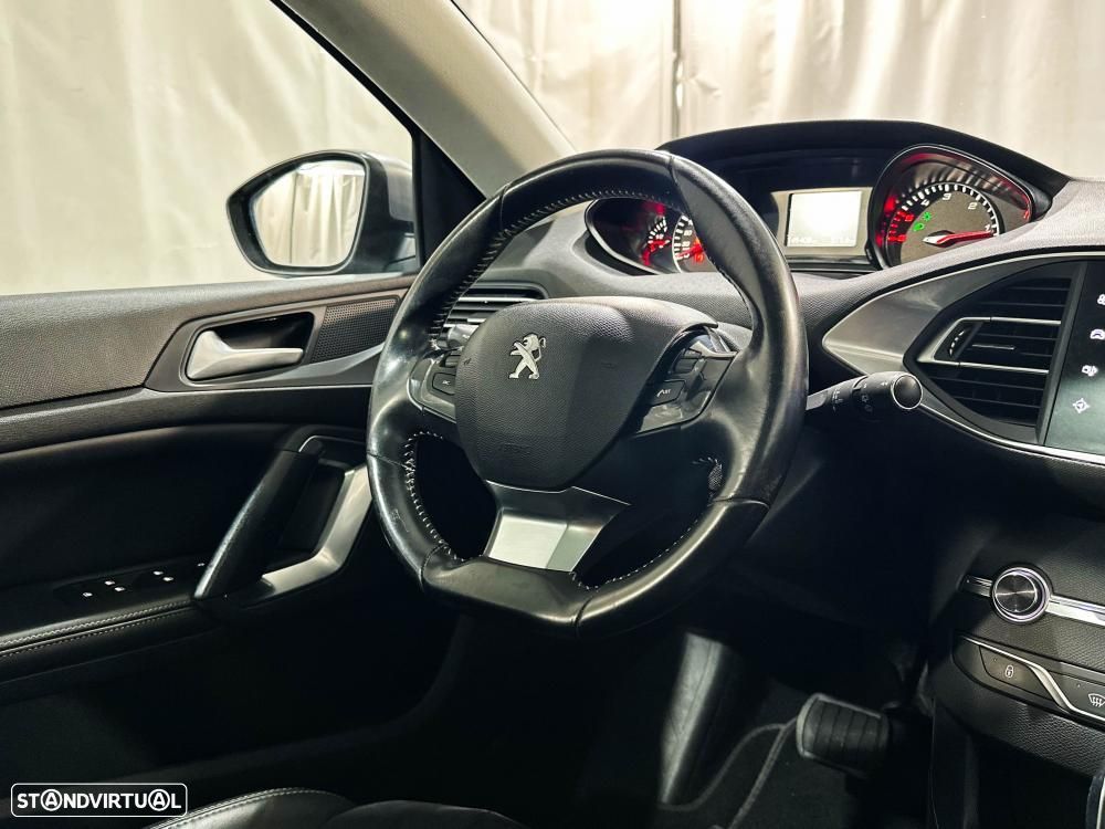 Peugeot 308 BlueHDi FAP 120 EAT6 Stop&Start GT-Line Edition - 44