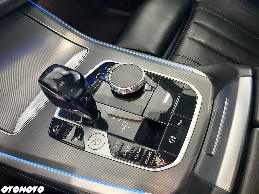 BMW X5 xDrive25d - 18