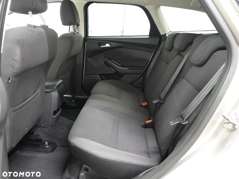 Ford Focus 2.0 TDCi SYNC Edition ASS - 22