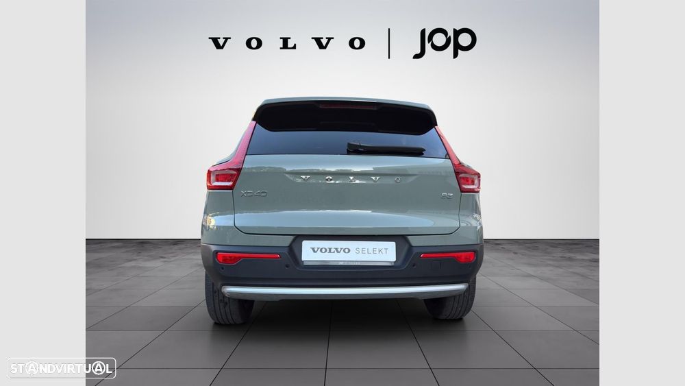 Volvo XC 40 2.0 B3 Core - 4