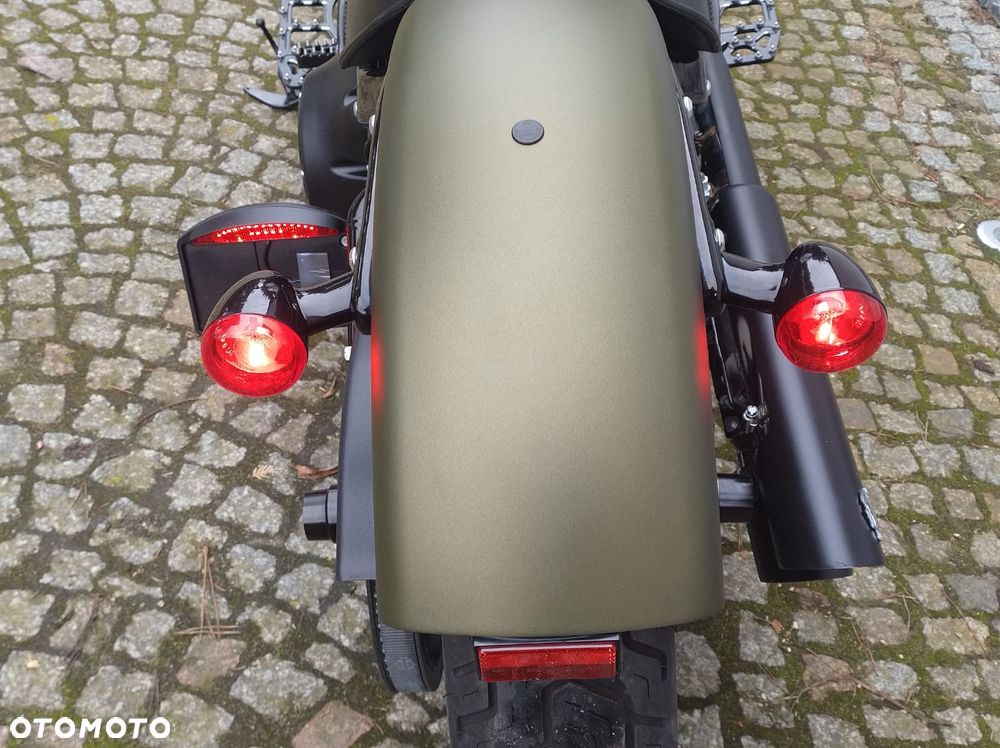 Harley-Davidson Softail Slim - 25