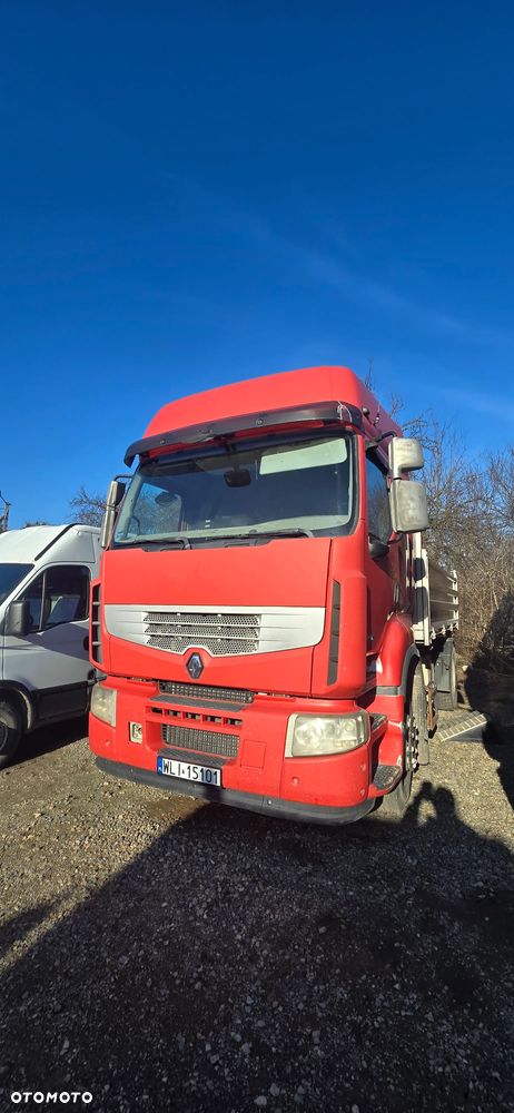 Renault Premium 450dci - 1
