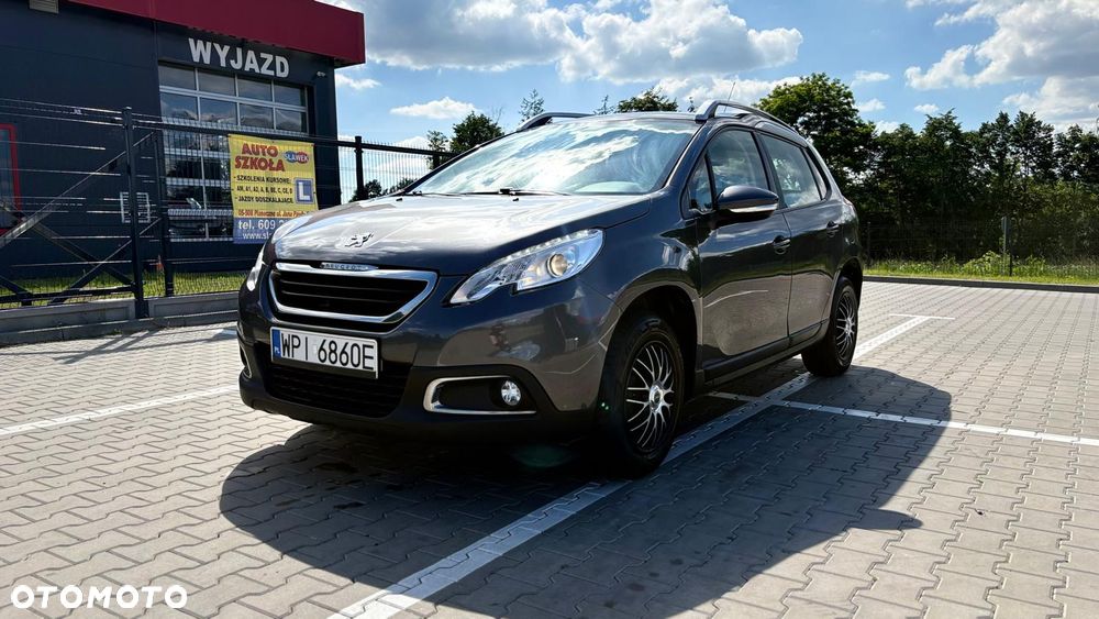 Peugeot 2008 1.2 Pure Tech Style S&S - 8