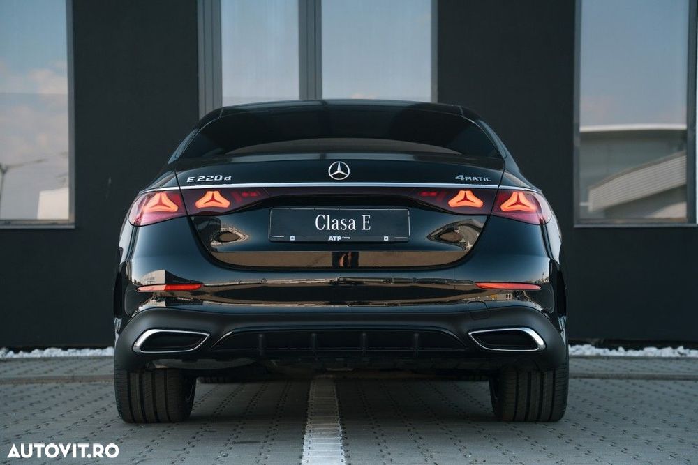 Mercedes-Benz E - 30