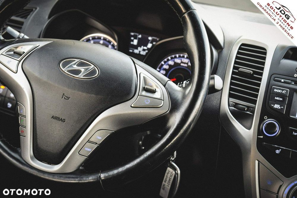 Hyundai ix20 1.4 blue Passion - 23