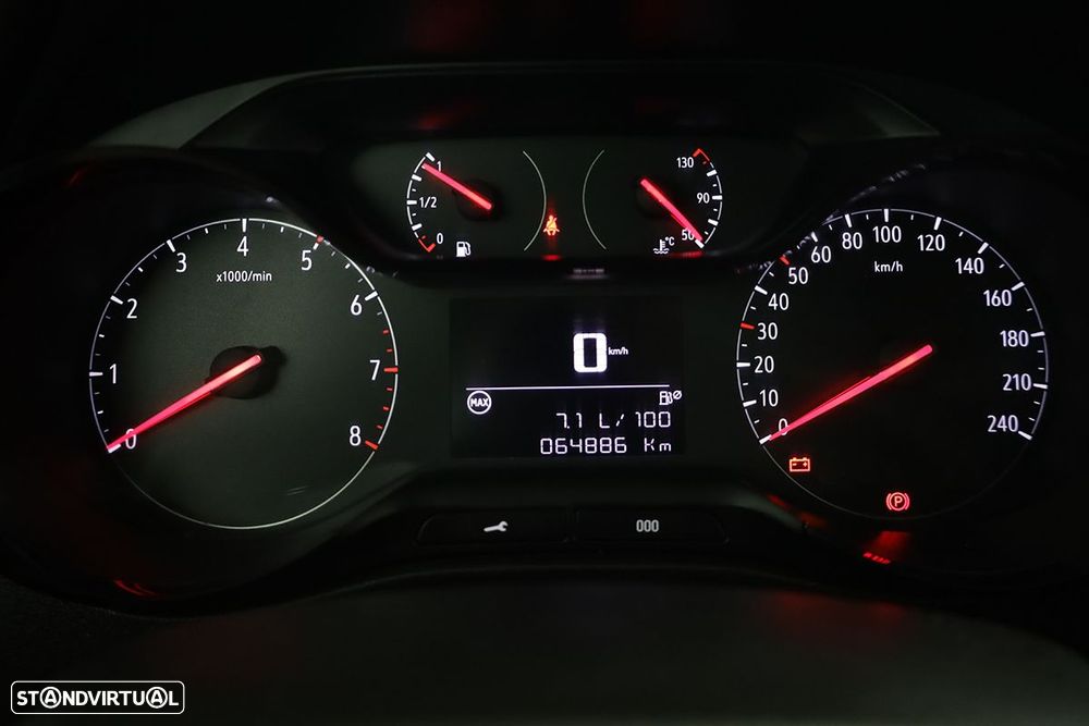 Opel Crossland 1.2 T Design & Tech - 14