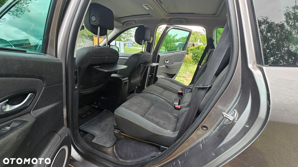Renault Grand Scenic Gr 1.9 dCi Alize - 9