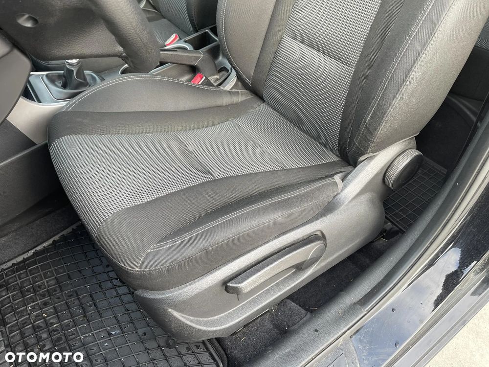 Hyundai i30 1.4 Comfort - 12