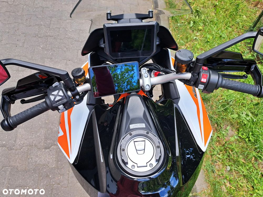 KTM Super Duke - 18