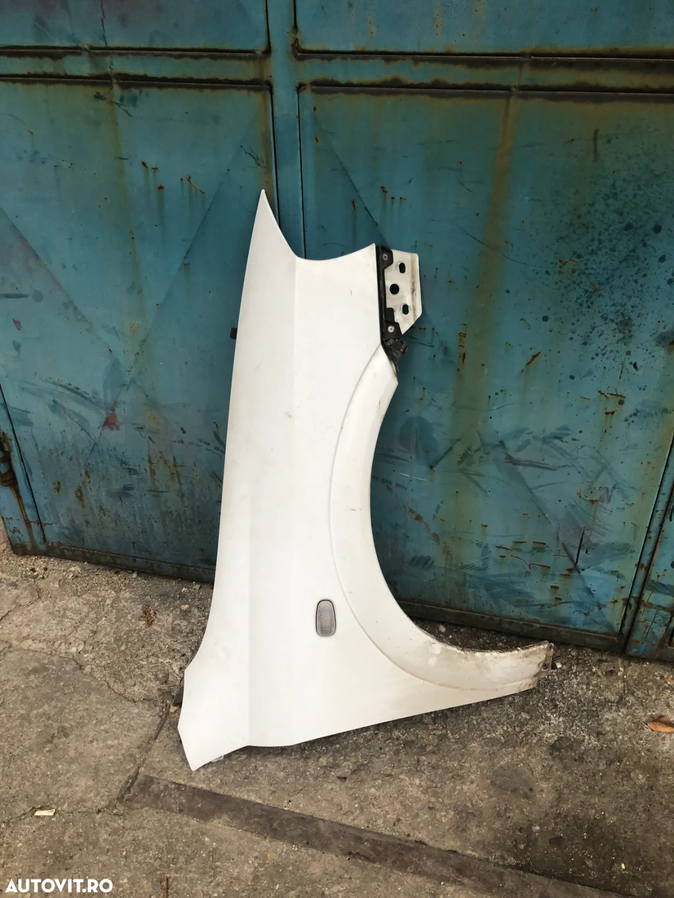 Aripa stanga/Aripa dreapta fata Opel Astra G alb - 4