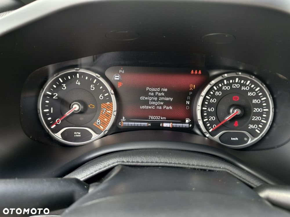 Jeep Renegade - 13