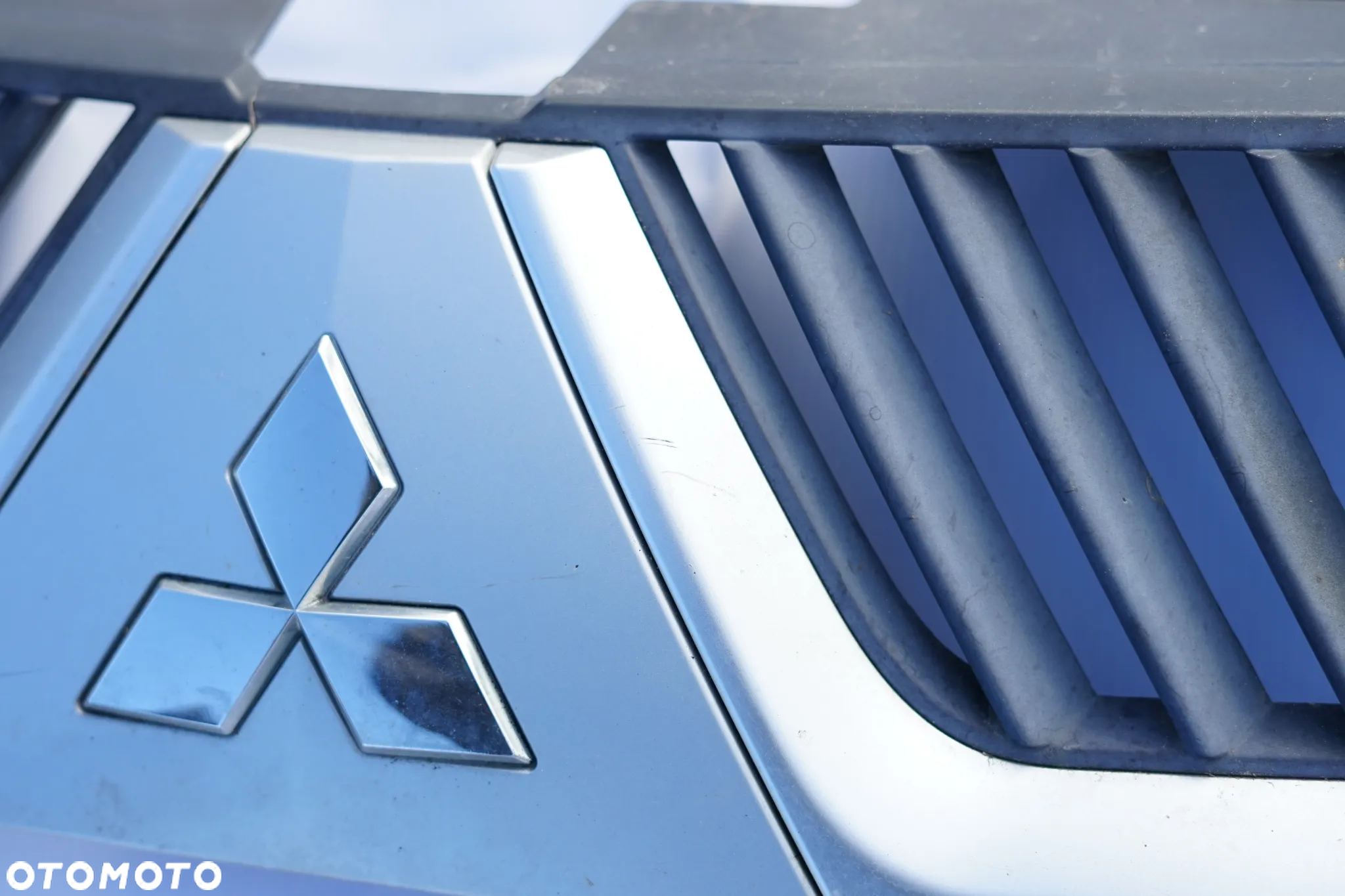Grill Atrapa Chłodnicy Mitsubishi Outlander II Srebrny - 7