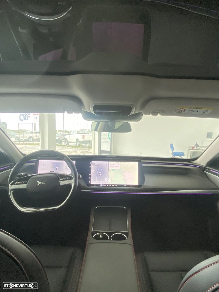 Xpeng P7i 86.2 kWh Long Range - 10