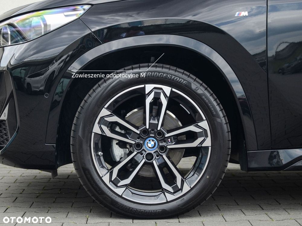 BMW iX1 - 9