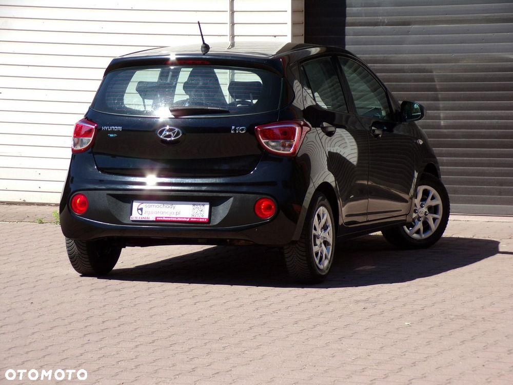 Hyundai i10 - 12