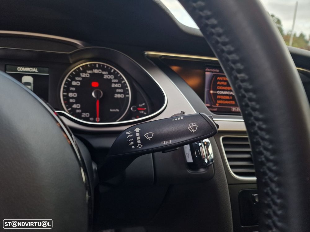 Audi A4 2.0 TDI multitronic Business Line S-line - 24