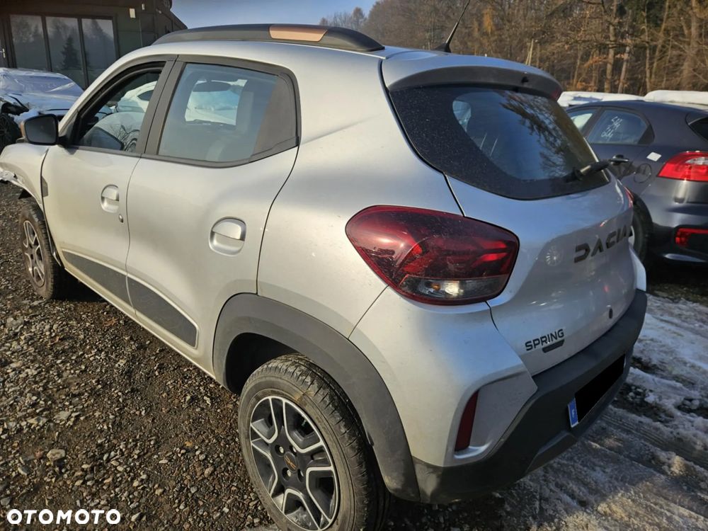 Dacia Spring EXTREME - 3
