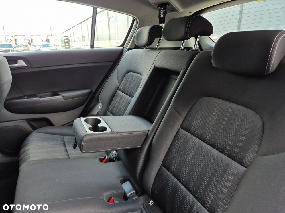 Kia Sportage 1.6 GDI M 2WD - 17