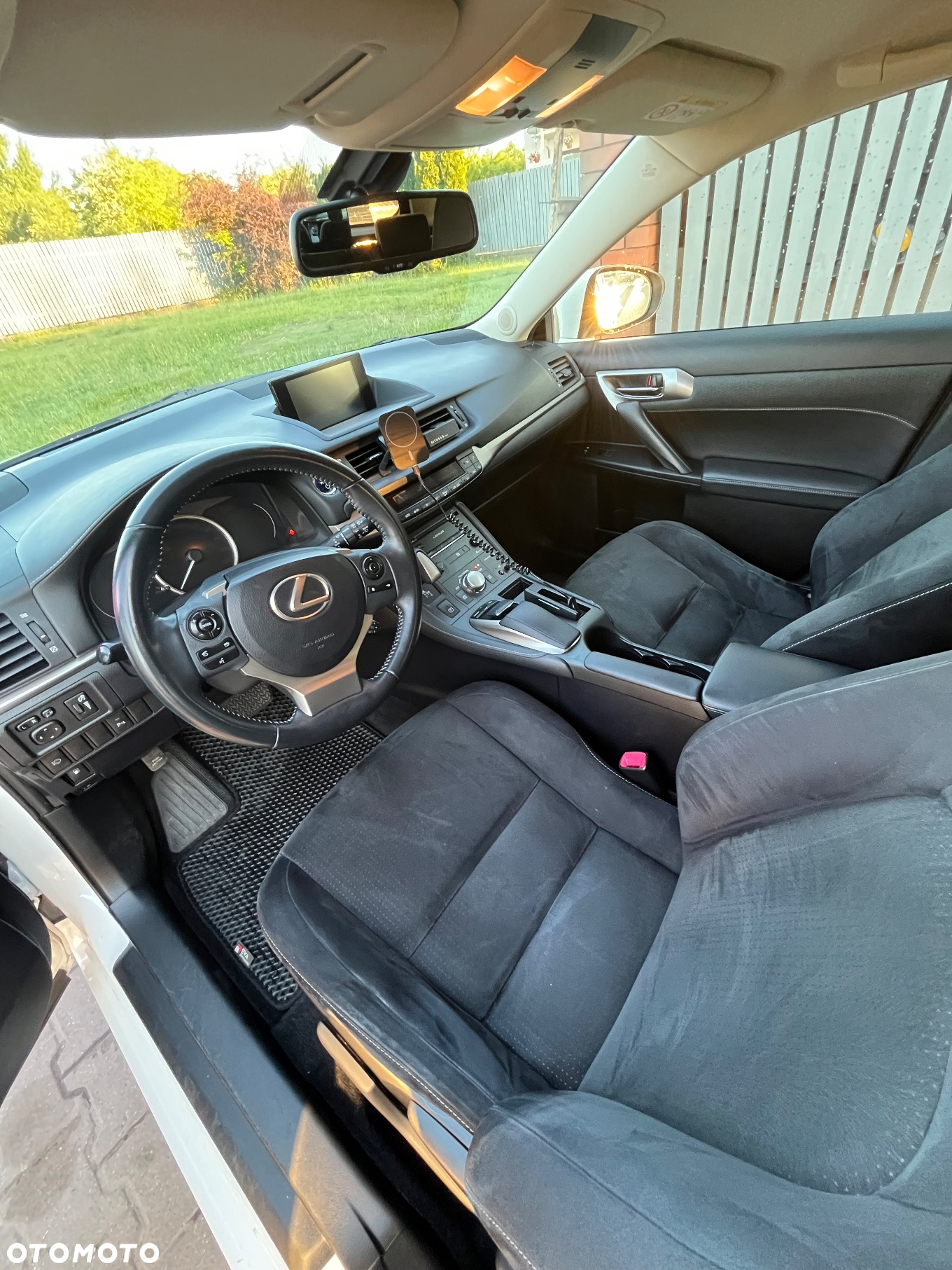Lexus CT 200h Elite - 11