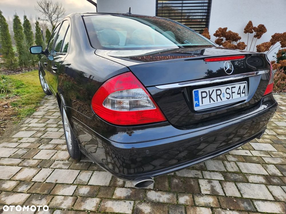 Mercedes-Benz Klasa E 280 CDI 4Matic Automatik Elegance DPF - 2