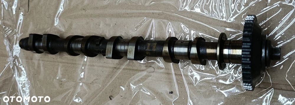 Scenic III wałek rozrządu wydechowy 1,4TCe Megane Renault - 1