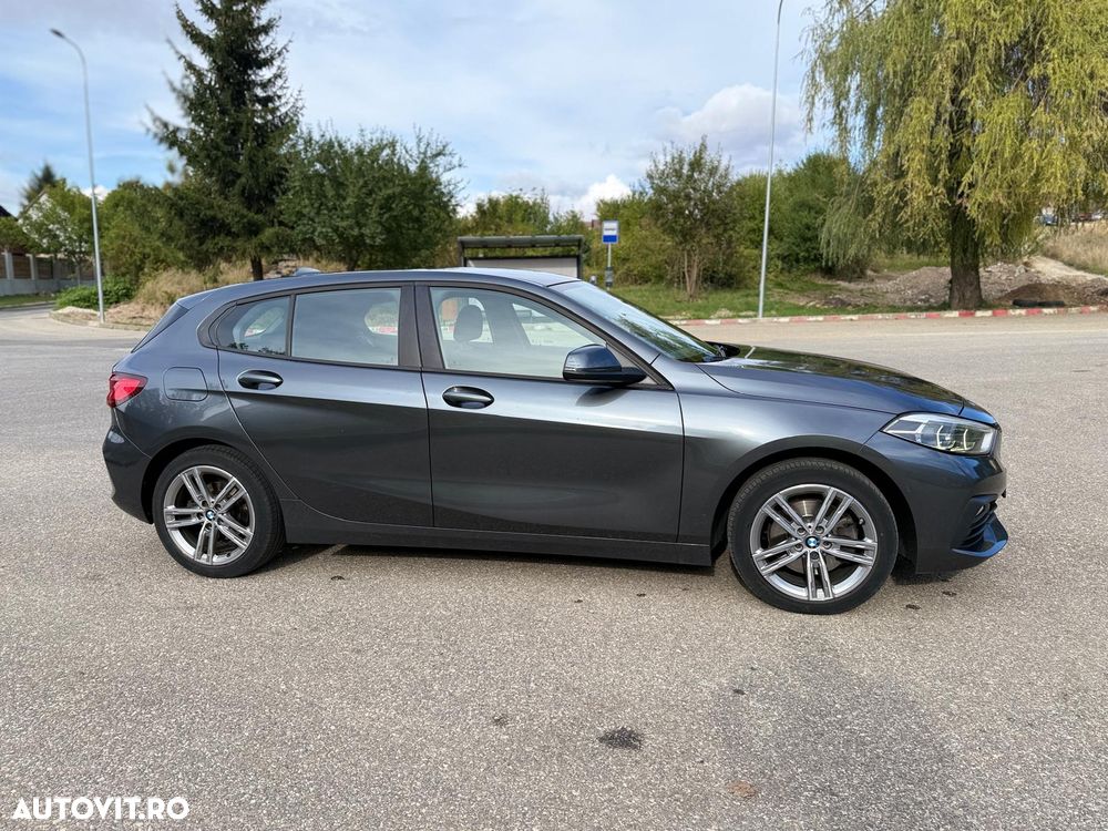BMW Seria 1 2021 photo 4