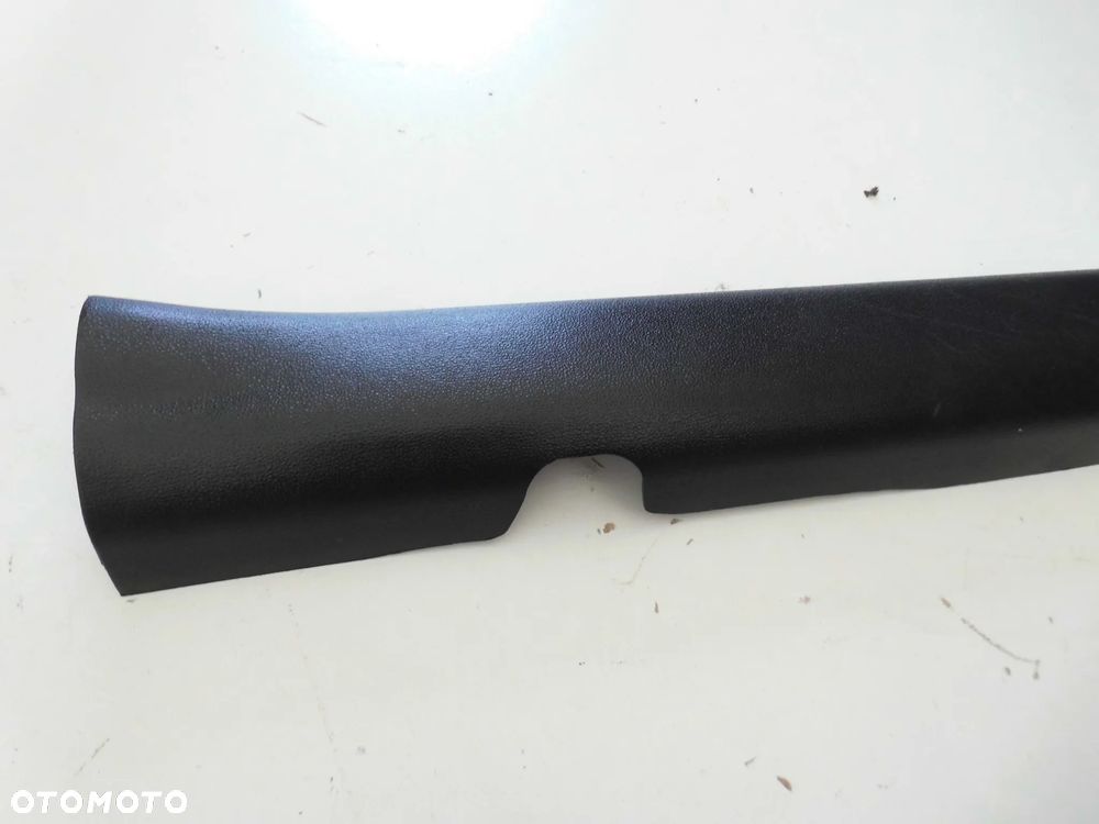 LISTWA OSŁONA PROGU HYUNDAI I20 LIFT 5 DRZWI LEWA PRZEDNIA - 2