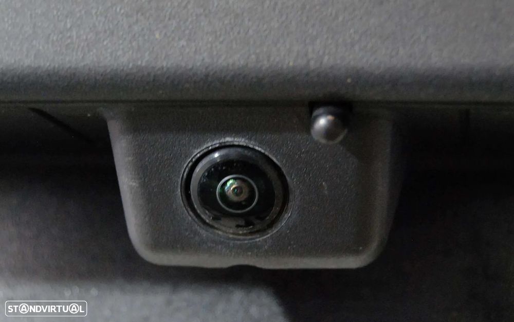 Peugeot 5008 1.2 Hybrid Allure e-DCS6 - 14