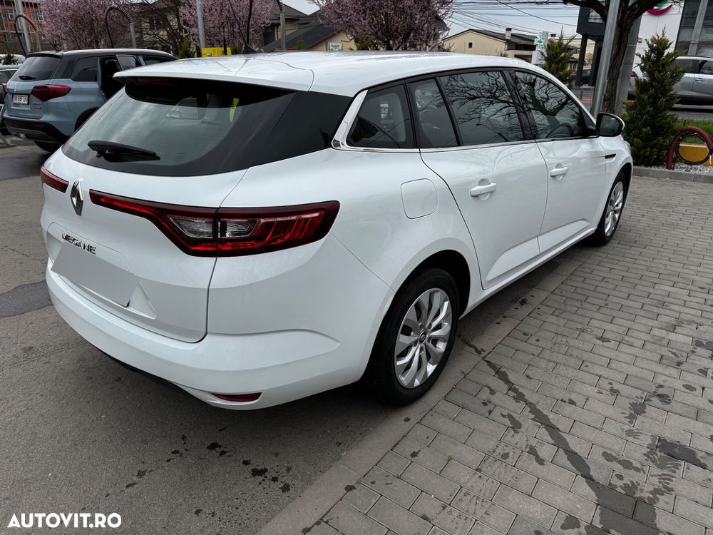 Renault Megane Blue dCi 116 Intens - 4