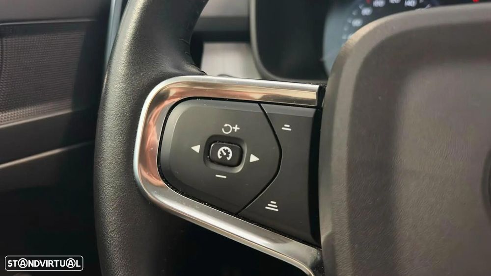 Volvo XC 40 1.5 T5 PHEV Inscription Expression - 26